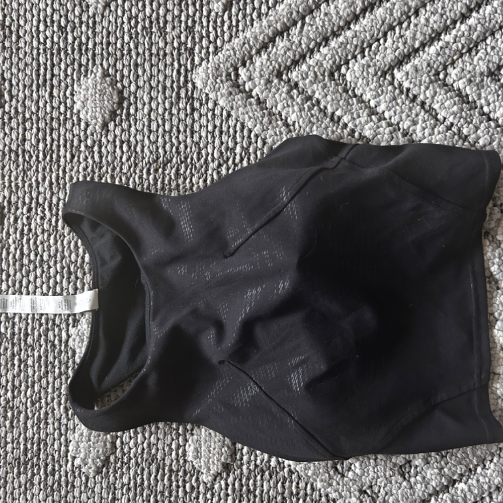 Lululemon top - Picture 2 of 2
